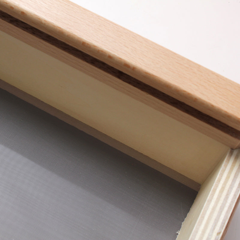 Black Leaf - Wooden Pollen Sifter Kief Box - Large - fine nylone mesh pollen screen