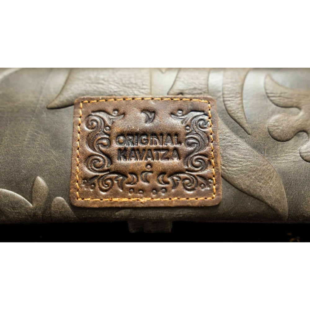 Original Kavatza The Mini Joint Pouch Lady | logo