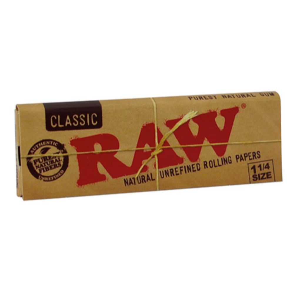 RAW Classic 1¼ Size Rolling Papers | Single Pack